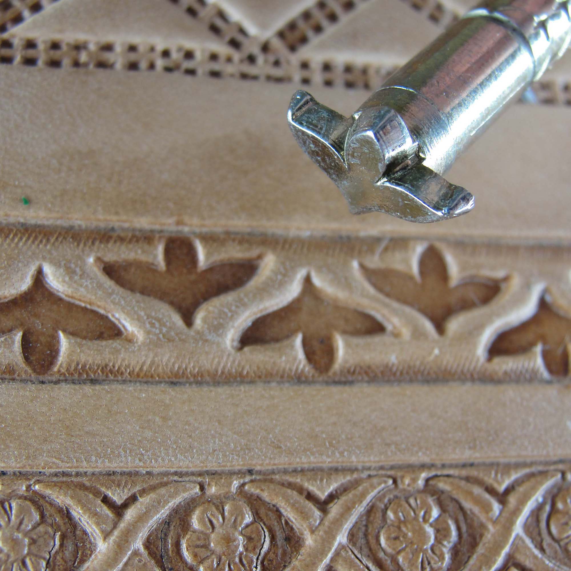 314 Floral Accent [USED]